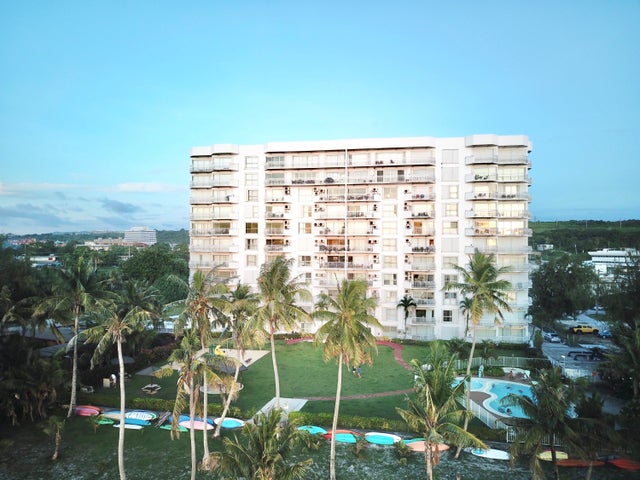 125 Dungca Beach Way 201, Agana Beach Condo-Tamuning